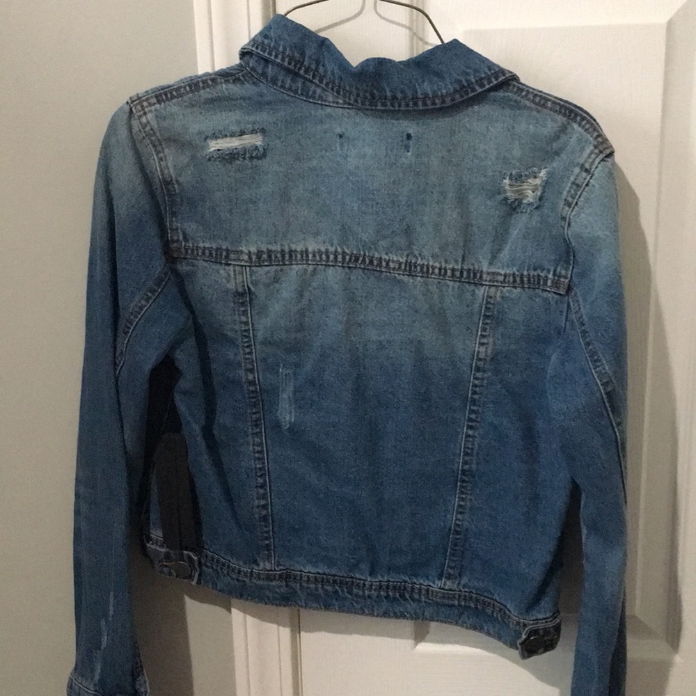 Jean jacket - Picture 2 of 3